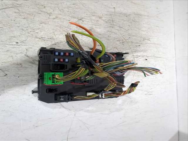 Caja Reles Fusibles Citroen Xsara 1.6 HDI PICASSO 90CV 66KW