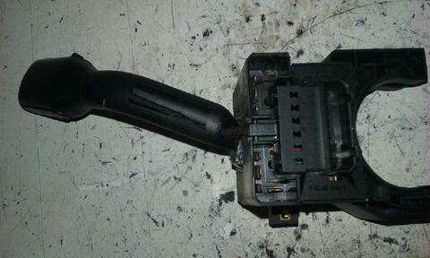 Foto 3ª: Mando Multifuncion Audi A4 1.9 TDI BERLINA 116CV 85KW [AJM] (2000)