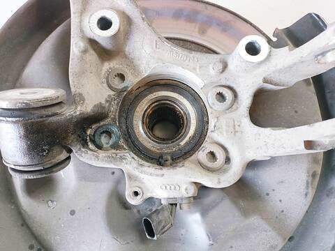 Foto 3ª: Mangueta Trasera Izquierda Audi A8 4.2 TDI QUATTRO 326CV (2002)