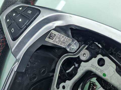 Foto 3ª: Volante Mercedes Clase C 160 CLA 200 CDI 117.308) 136CV 100KW [651930] (2015)