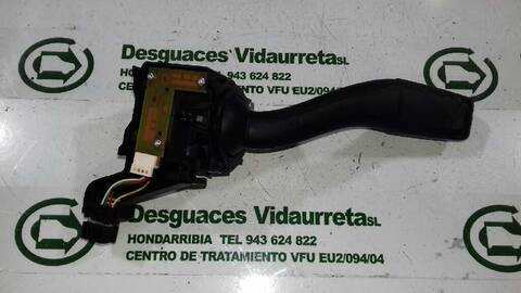 Foto 2ª: Mando Multifuncion Audi A3 1.9 TDI AMBITION 105CV 77KW [BLS] (2009)