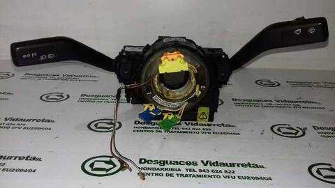 Mando Multifuncion Volkswagen Passat TRENDLINE BERLINA 140CV 103KW