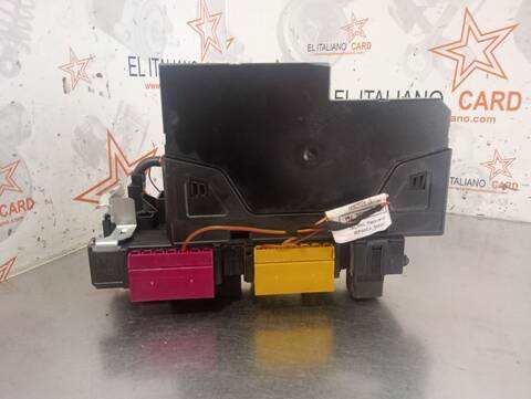 Caja Reles Fusibles Mercedes Clase C 160 C 200 CDI 204.007) BERLINA 136CV 100KW