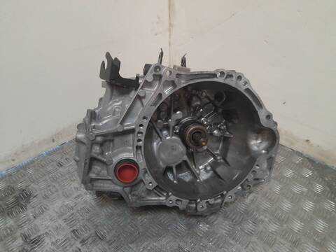 Foto 2ª: Caja Cambios Toyota Auris ACTIVE 132CV 97KW [1ZR] (2014)