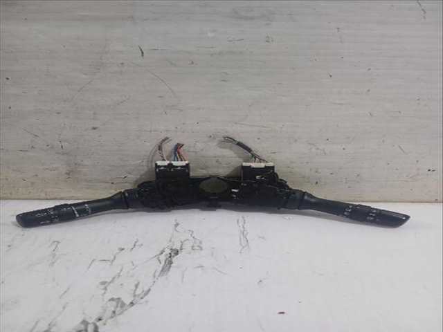 Mando Multifuncion Toyota Auris 1.33 DUAL-VVTI NRE150_) 101CV