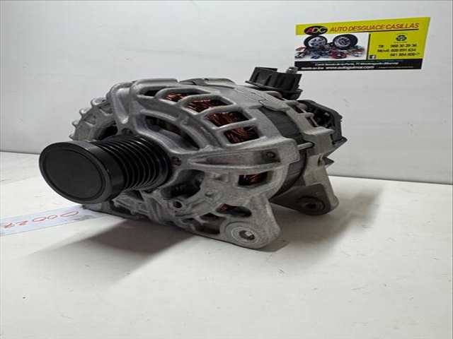 Foto 2ª: Alternador Dacia Sandero H4DF480 (2023)