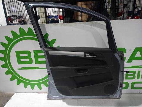 Foto 2ª: Puerta Delantera Izquierda Opel Zafira 1.9 CDTI CAT Z 19 DTL) 101CV [D/ Z19DT] (2005)