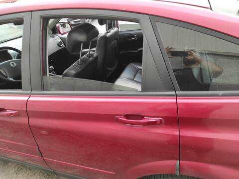 Puerta Trasera Izquierda Ssangyong Actyon 664951