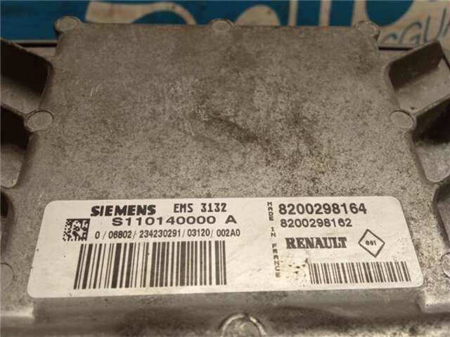 Foto 2ª: Centralita Motor ECU Renault Megane 1.6 16V (LA04. LA11. LA0B. LA1C. LA1J) I CLASSIC (LA0)(1996-_) [K4M 700]