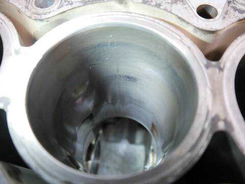 Foto 2ª: Bloque Motor Ford Fiesta 82 CV 60KW [SNJC]