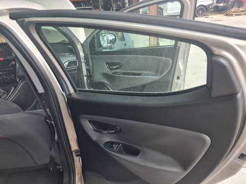 Elevalunas Manual Trasero Derecho Lancia Y PLATINUM 95CV 70KW