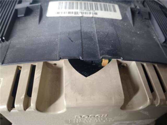 Foto 3ª: Cuadro de Instrumentos Bmw Serie 3 315 2.0 318D [2.0 LTR. - 85 KW DIESEL CAT (1951 CM3)] [M47 D20 (204D1)]