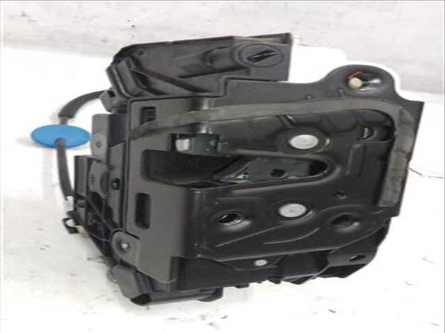 Cerradura Puerta Delantera Derecha Volkswagen Scirocco R 280CV 206KW