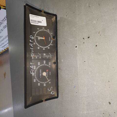 Foto 2ª: Cuadro de Instrumentos Fiat Ducato 71CV 52KW