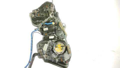 Foto 1ª: Deposito de Combustible Mercedes Clase C 160 C 220 D 206.204 206.216) [OM 654.820]