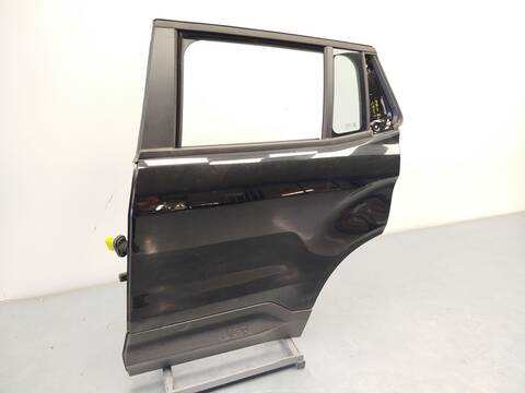 Foto 1ª: Puerta Trasera Izquierda Jeep Avenger 156CV 115KW [HN05] (2024)
