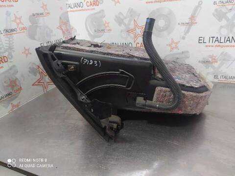 Foto 4ª: Guantera Alfa Romeo Giulietta DISTINCTIVE 105CV 77KW [940A3000] (2011)