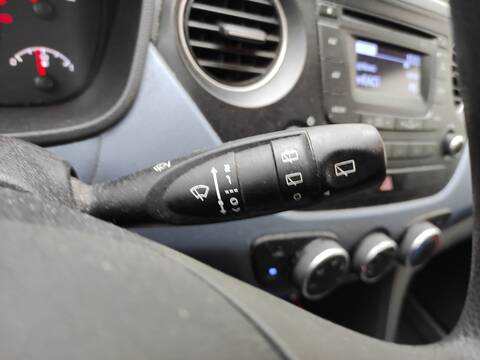 Mando Multifuncion Hyundai i10 G3LA