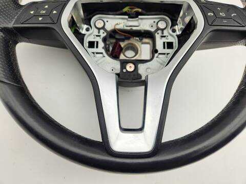 Foto 3ª: Volante Mercedes Clase C 160 C 220 T CDI 4-MATIC 204.284) 170CV 125KW FAMILIAR [OM651911] (2014)