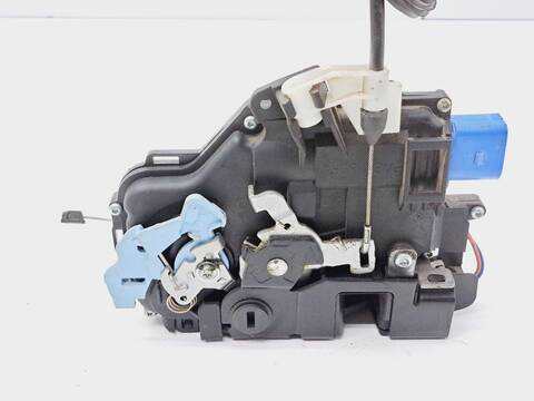 Foto 2ª: Cerradura Puerta Trasera Izquierda Volkswagen Golf 1.9 TDI BERLINA 105CV 77KW [BXE] (2007)