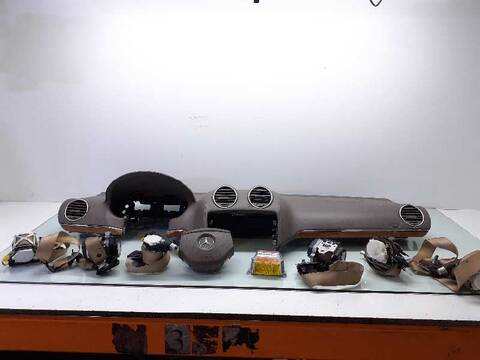 Foto 1ª: Kit Airbag Mercedes Clase G 230 500 4-MATIC 164.886) 388CV 285KW [M273963] (2006)