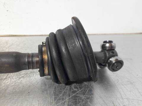 Foto 3ª: Transmision Delantera Izquierda Renault Clio 1.9 D 64CV 47KW [F8Q K6] (2000)
