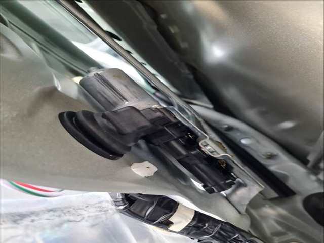 Foto 1ª: Elevalunas Manual Trasero Derecho Toyota Auris ACTIVE 132CV 97KW [1ZR] (2014)