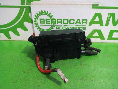 Caja Reles Fusibles Opel Zafira 1.9 CDTI 120CV 88KW