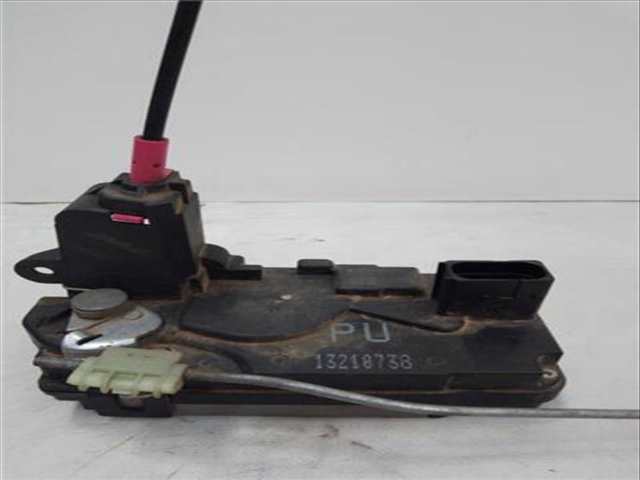 Cerradura Puerta Trasera Derecha Opel Astra 1.9 CDTI BERLINA 150CV