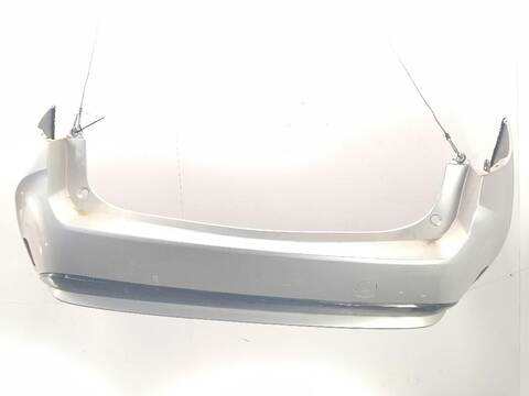 Paragolpes Trasero Toyota Corolla 1.8 HYBRID ZWE211W)