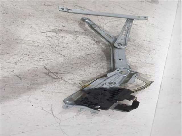 Foto 3ª: Elevalunas Eléctrico Delantero Derecho Opel Zafira 1.9 CDTI M75) 120CV [Z 19 DT] (2005)