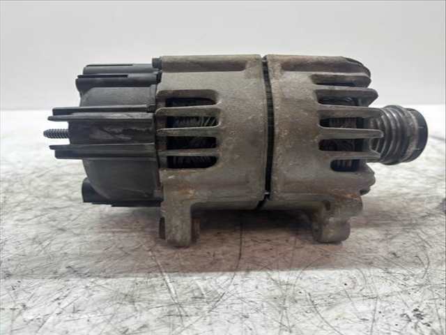 Foto 3ª: Alternador Audi A8 211 CV 155KW [CTBB CTB] (2014)