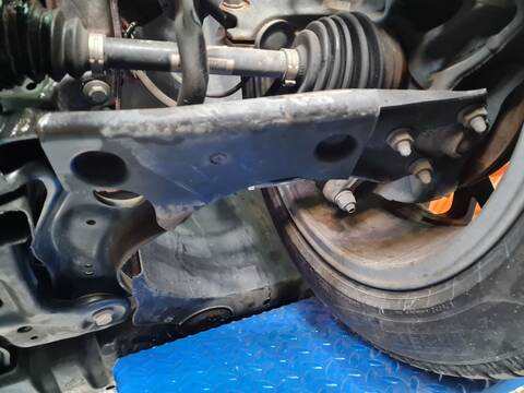 Brazo Suspension Delantero Izquierdo Seat Ibiza FR XM 110CV 81KW