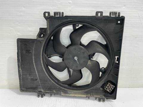 Foto 2ª: Electroventilador Nissan Micra ACENTA 80CV (2002)