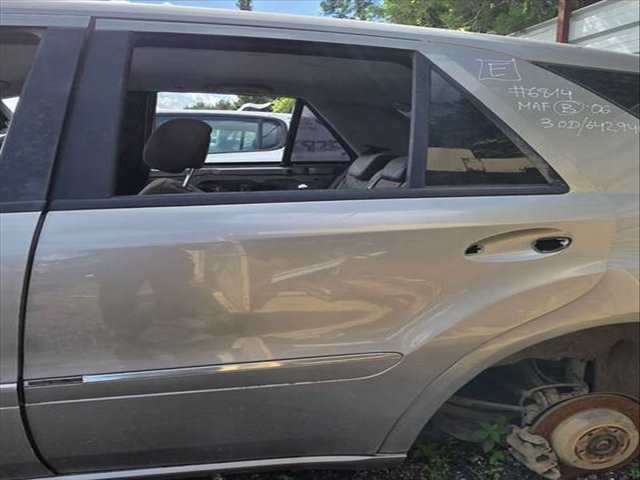 Puerta Trasera Izquierda Mercedes Clase ML 230 OM642940 AUT.
