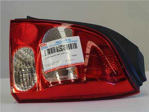 Piloto Trasero Derecho Renault Twingo 1.2 16V CN0A) 76CV 56KW
