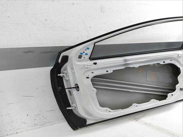 Puerta Delantera Derecha Volvo V40 122 CV 90KW