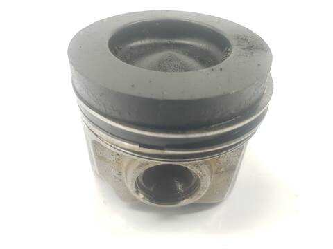 Foto 3ª: Pistones Seat Leon 1.6 TDI 110CV 72KW [CXXB] (2012)