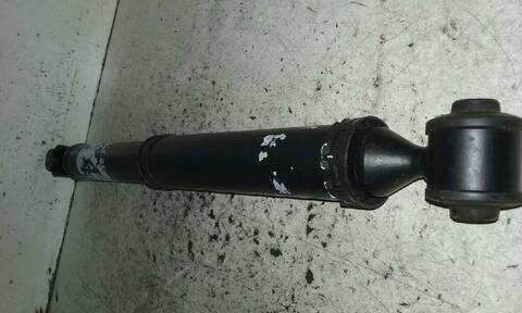 Foto 2ª: Amortiguador Trasero Derecho Peugeot 208 1.4 HDI FAP 68CV 50KW [BHW] (2015)