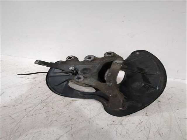 Foto 2ª: Mangueta Delantera Izquierda Mercedes Clase C 160 CLK 240 209.361) 170CV [M 112.912] (2002)