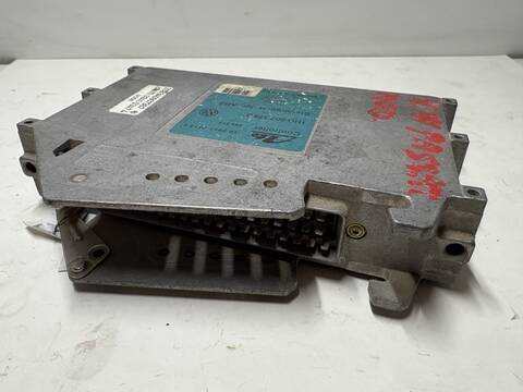 Foto 1ª: Centralita Abs Volkswagen Passat BERLINA