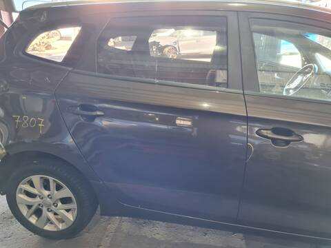 Puerta Trasera Derecha Kia Carens BASIC 135CV 99KW