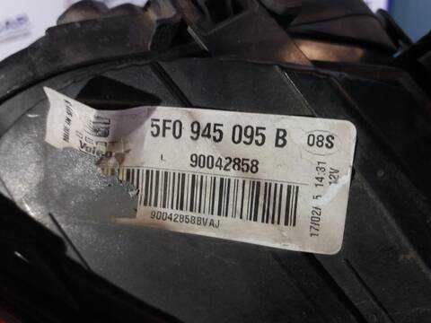 Foto 3ª: Piloto Trasero Izquierdo Seat Leon VERSION INDEFINIDA (2013)