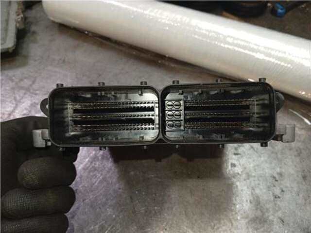 Foto 3ª: Centralita Motor ECU Land Rover Discovery 2.0 PURE [2.0 LTR. - 110 KW TD4 CAT]