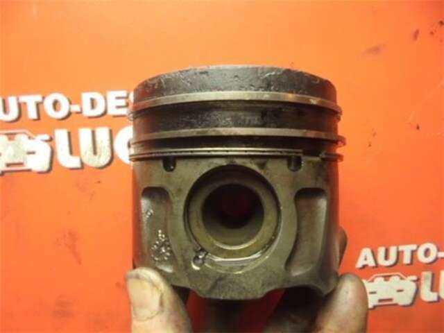 Foto 3ª: Despiece Motor Peugeot 308 1.6 ACCESS [1.6 LTR. - 85 KW 16V E-HDI FAP] [RHE]