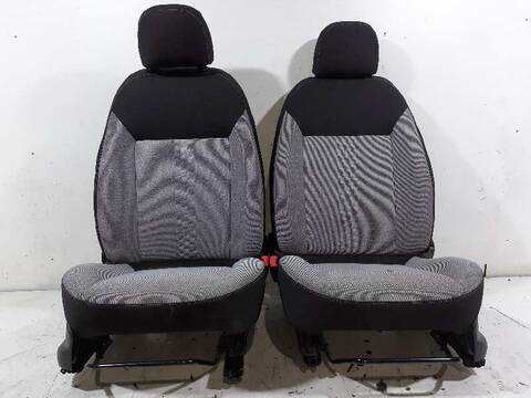 Foto 1ª: Asientos Traseros Fiat Qubo 73CV 54KW (2008)