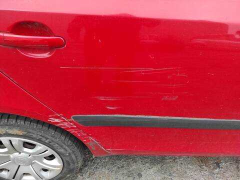 Foto 2ª: Puerta Trasera Derecha Skoda Fabia CHFA (2009)