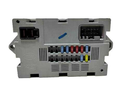Caja Reles Fusibles Jaguar F Pace 2.0 DIESEL CAT 179CV