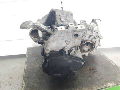 Foto 3ª: Caja Cambios Volkswagen Golf ADVANCE BLUEMOTION 105CV 77KW [CAY] (2012)