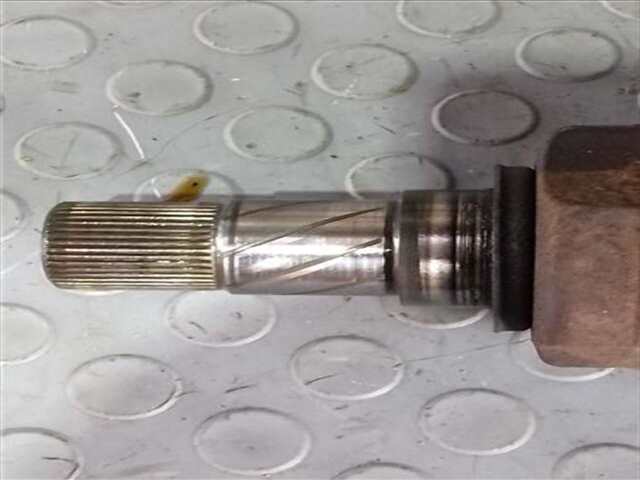 Foto 3ª: Transmision Delantera Izquierda Renault Megane 1.9 CONFORT AUTHENTIQUE [1.9 LTR. - 88 KW DCI DIESEL] II BERLINA 5P (10.2002-_) [F9Q B8]